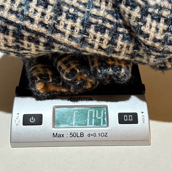 MNG Mango  Womens Chunky Knit Cardigan Sweater Sz XS Metallic Holidays Classic - Picture 12 of 12